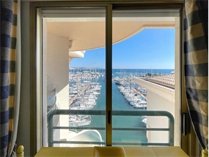 studio à la vente -   83600  FREJUS, surface 26 m2 vente studio - UBI461468282